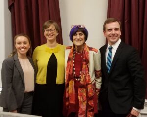 Alison Buttenheim meets with Representative Rosa DeLauro to talk about vaccine hesitancy